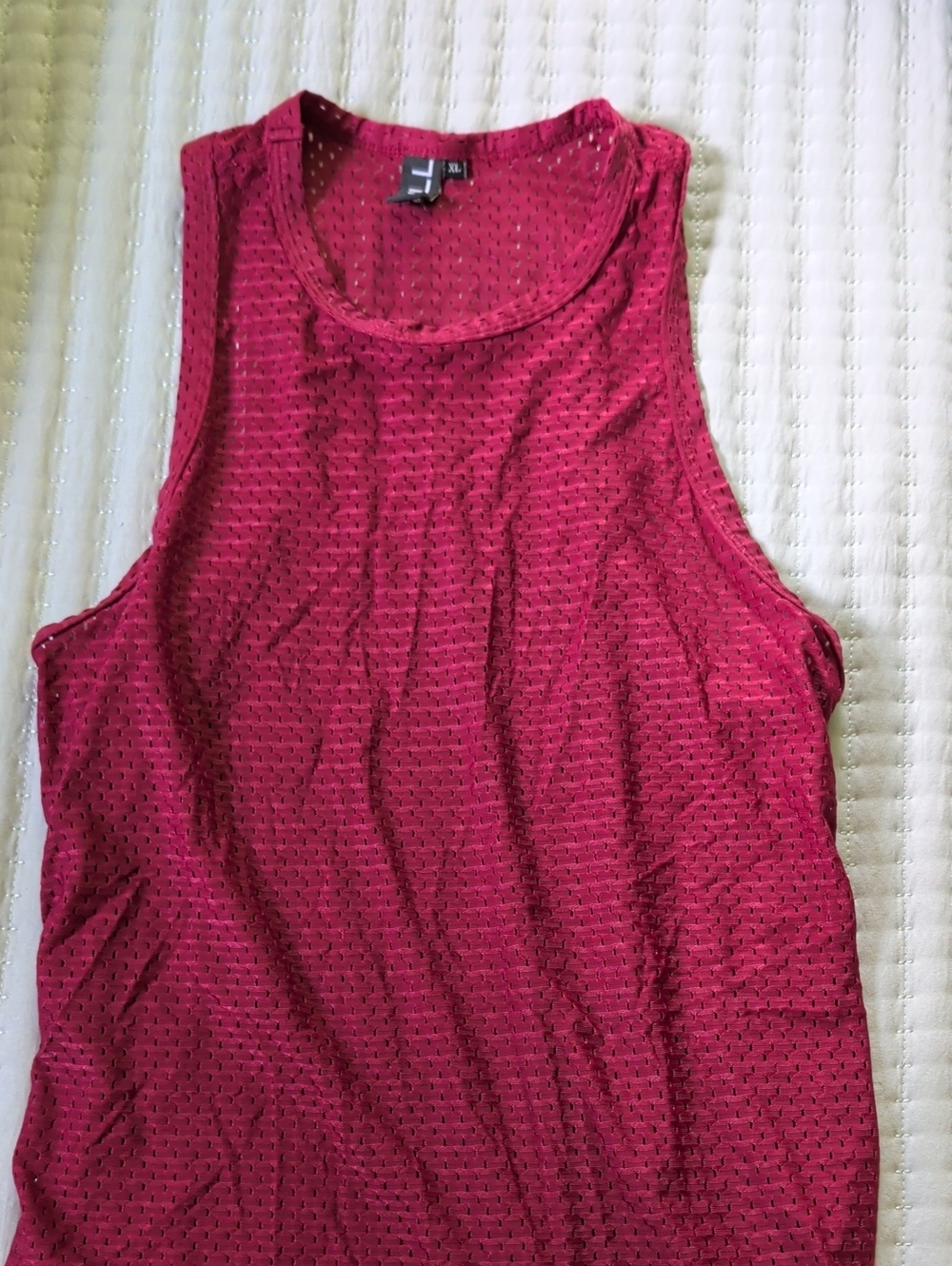 Breathable Maroon Mesh Tank Top - Women's Athletic Layer